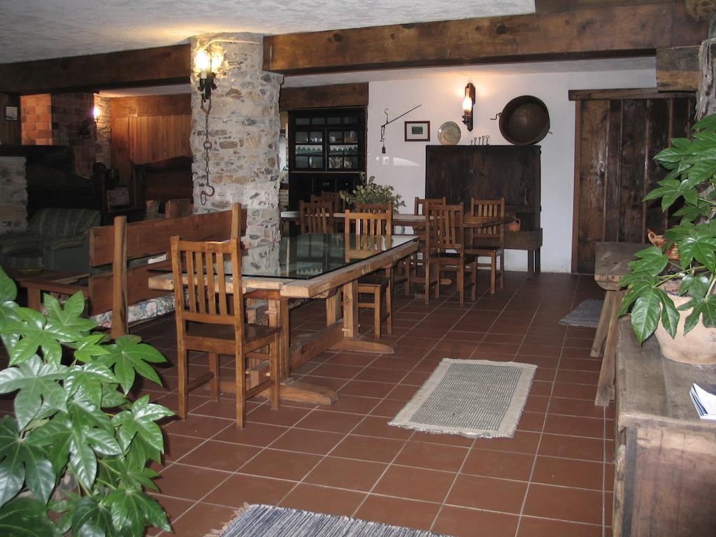 Casa Da Bica Gondesende Guest House Braganca Exterior photo